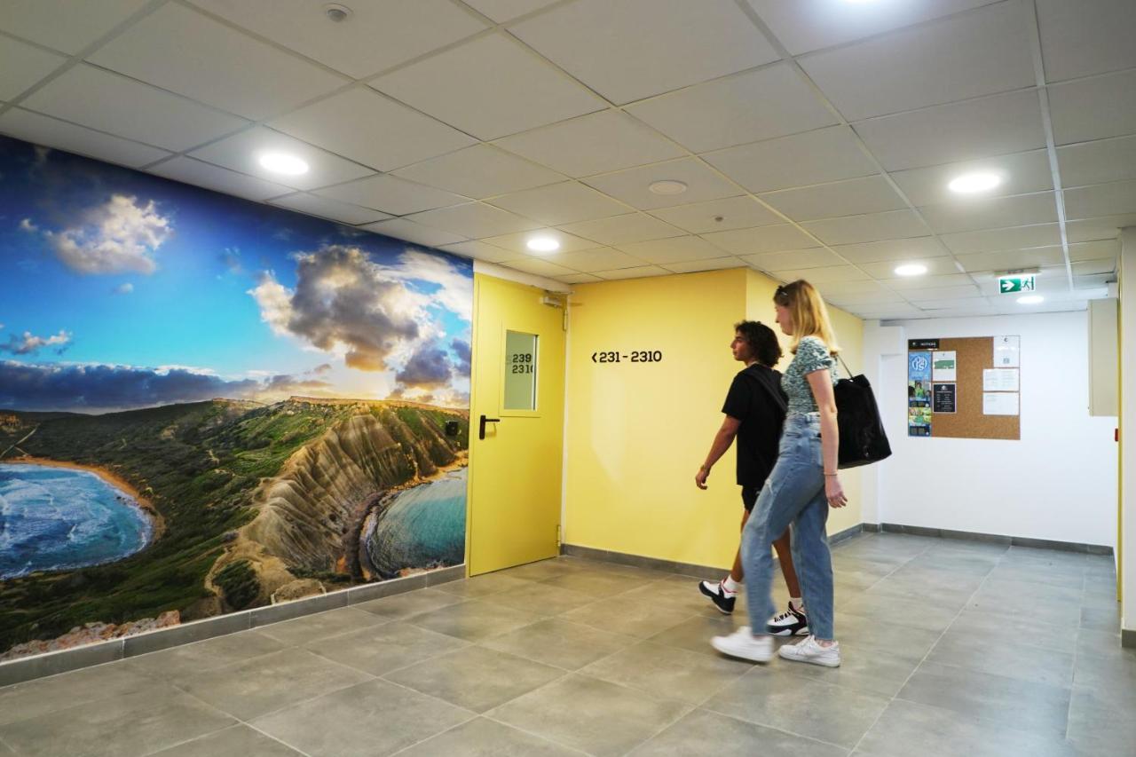 Хостел Campus Hub Мсида Экстерьер фото